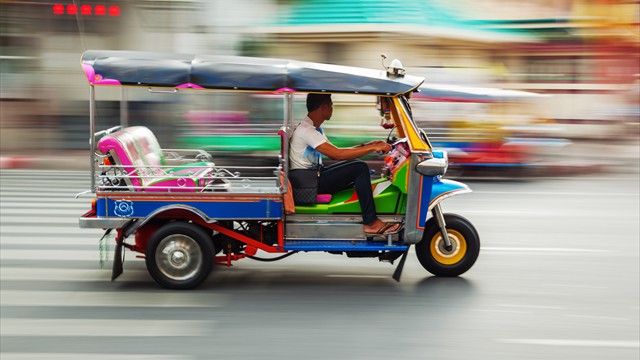 thailand-tuktuk-bangkok